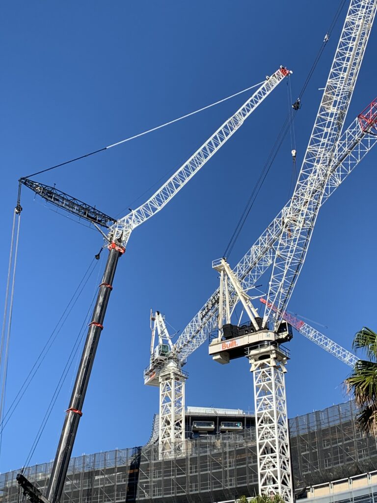 M860D heavy industry, infrastructure and general construction crane